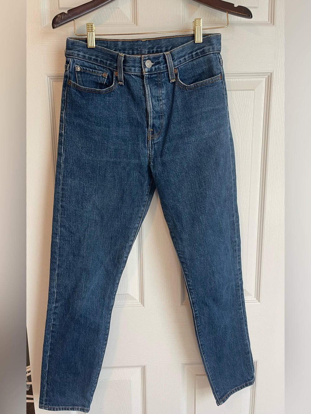 Women’s Levi Jeans